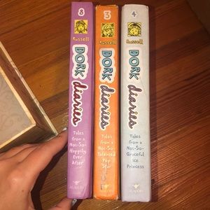 Book bundle of dork diaries